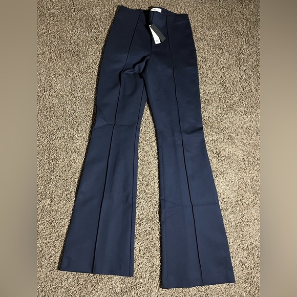 BANANA REPUBLIC FLARE EVERYWHERE PONTE PANT - Picture 4 of 11